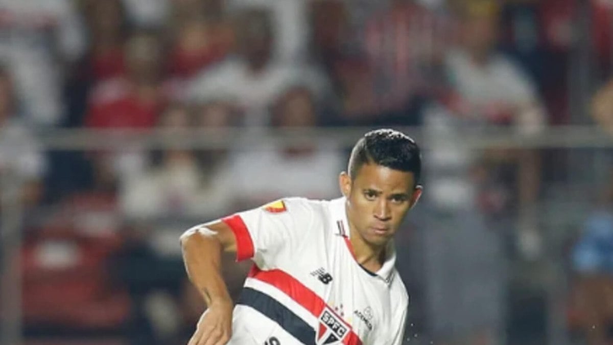 Erick faz exames e lesão muscular é descartada Erick faz exames e lesão muscular é descartada