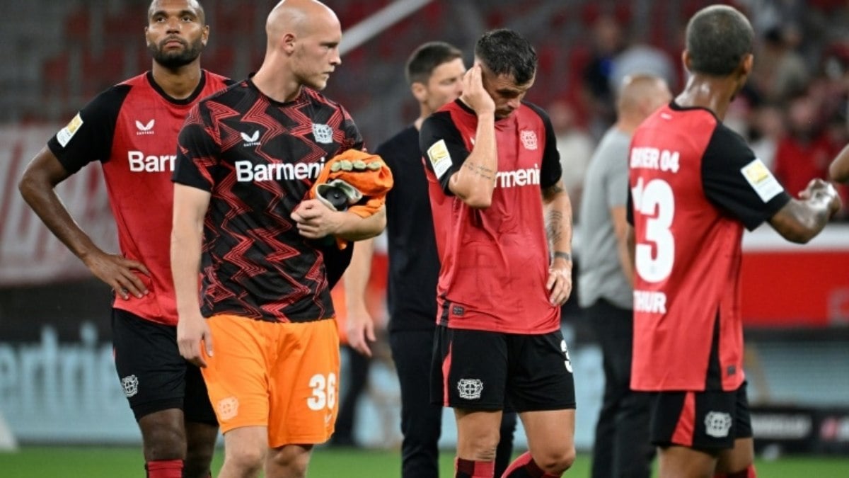 Leverkusen perde para Leipzig após 35 jogos invicto no Campeonato Alemão Leverkusen perde para Leipzig após 35 jogos invicto no Campeonato Alemão