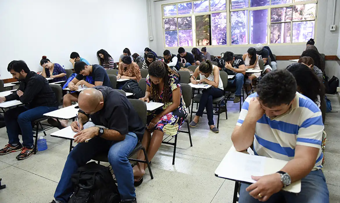 Inep aplica neste domingo provas do Encceja e do Revalida – ac24horas.com Inep aplica neste domingo provas do Encceja e do Revalida – ac24horas.com