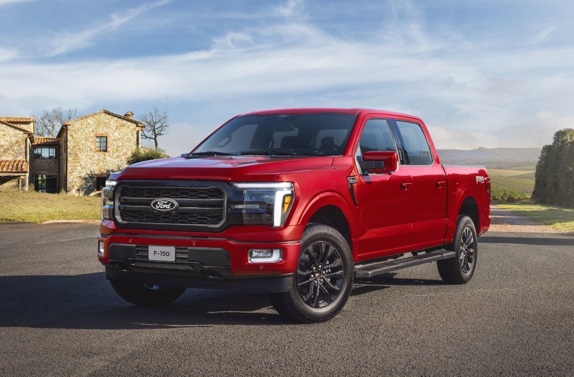 Nova Ford F-150 é lançada e abandona versão Platinum Nova Ford F-150 é lançada e abandona versão Platinum