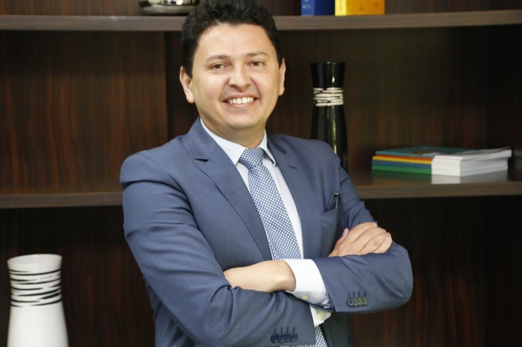 Rogério Cruz exonera do cargo secretária indicada pelo PP Rogério Cruz exonera do cargo secretária indicada pelo PP
