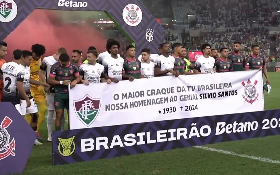 Fluminense e Corinthians se unem em homenagens a Silvio Santos no Maracanã Fluminense e Corinthians se unem em homenagens a Silvio Santos no Maracanã