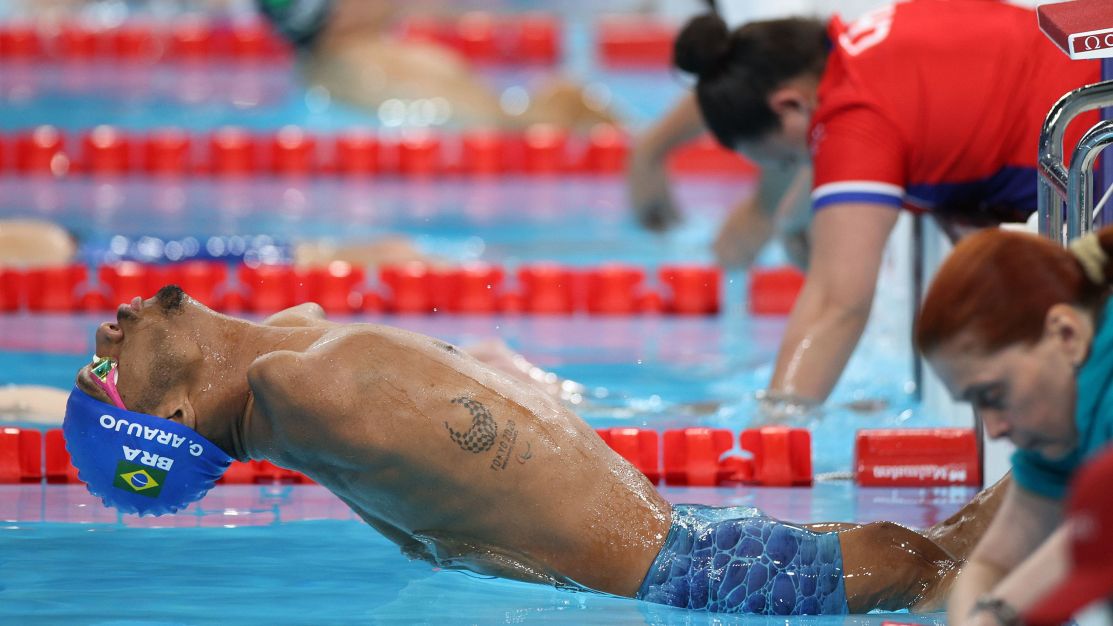 Gabriel Araújo conquista primeiro ouro do Brasil na Paralimpíada de Paris 2024 Gabriel Araújo conquista primeiro ouro do Brasil na Paralimpíada de Paris 2024