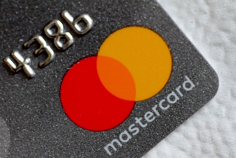 Mastercard reduz em 3% número global de funcionários em processo de reorganização