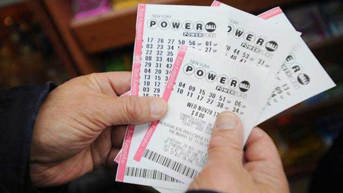 Ninguém acerta os 6 números da Powerball e a loteria acumula R bilhão Ninguém acerta os 6 números da Powerball e a loteria acumula R bilhão