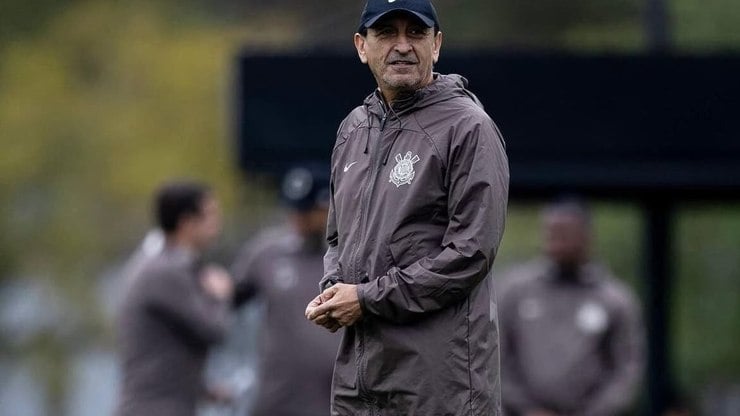 Corinthians tem a quarta maior chance de rebaixamento no Brasileirão | Futebol Corinthians tem a quarta maior chance de rebaixamento no Brasileirão | Futebol