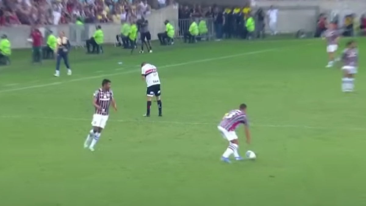 STJD revela detalhes do pedido do São Paulo para anular jogo contra o Fluminense; confira STJD revela detalhes do pedido do São Paulo para anular jogo contra o Fluminense; confira