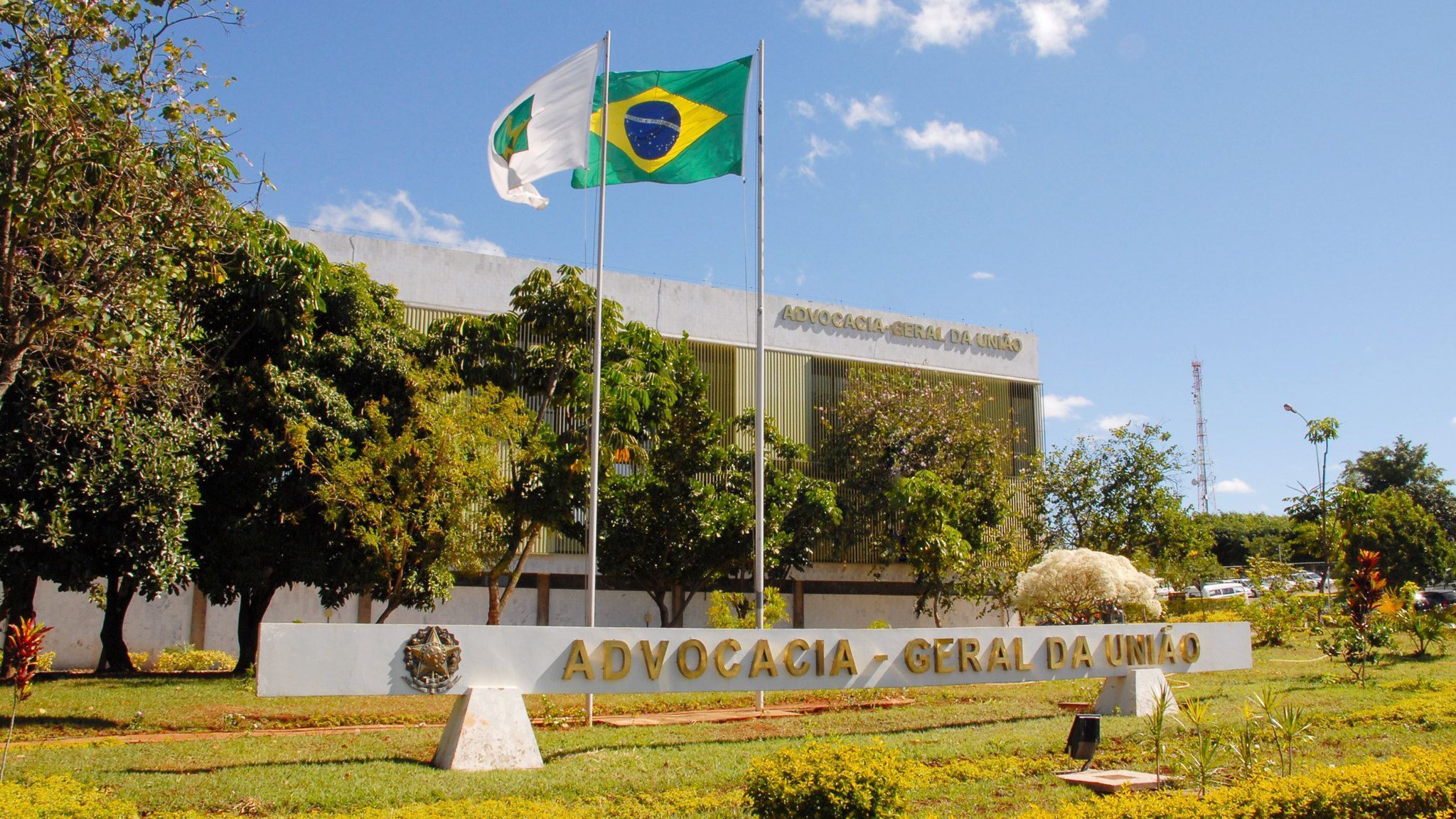 AGU e CGU concluem acordos de leniência com empresas da Lava Jato AGU e CGU concluem acordos de leniência com empresas da Lava Jato
