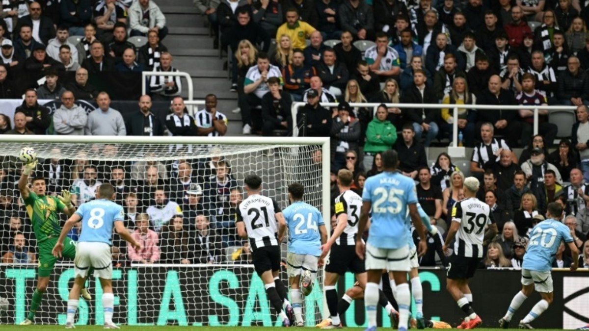 Em 1º jogo sem Rodri, City cede empate com Newcastle na Premier League Em 1º jogo sem Rodri, City cede empate com Newcastle na Premier League