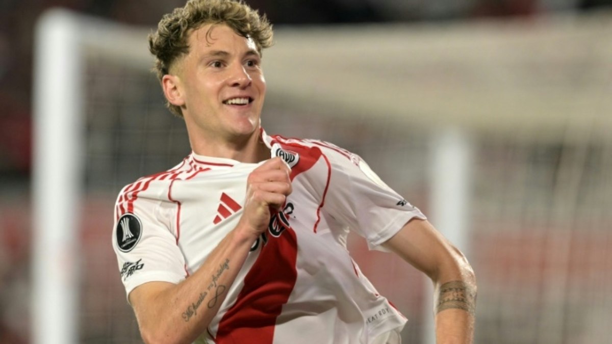 River vence Colo Colo (1-0) e avança às semifinais da Libertadores River vence Colo Colo (1-0) e avança às semifinais da Libertadores