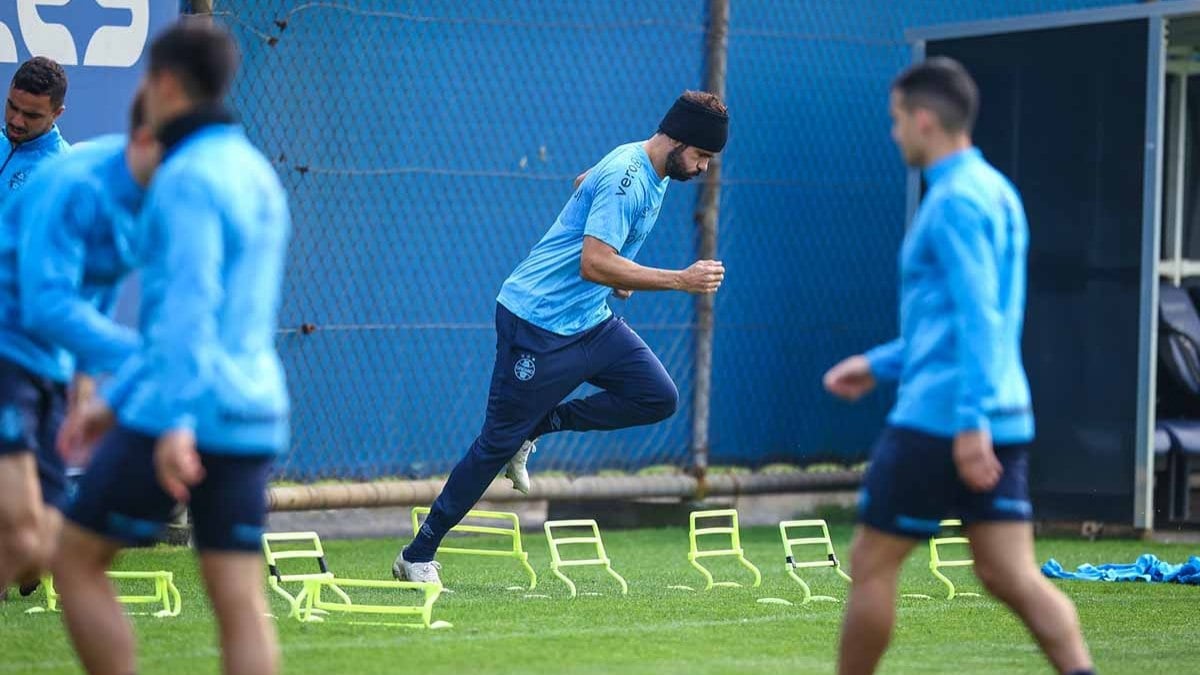 Grêmio trabalha na Data Fifa para recuperar jogadores: Diego Costa é prioridade Grêmio trabalha na Data Fifa para recuperar jogadores: Diego Costa é prioridade