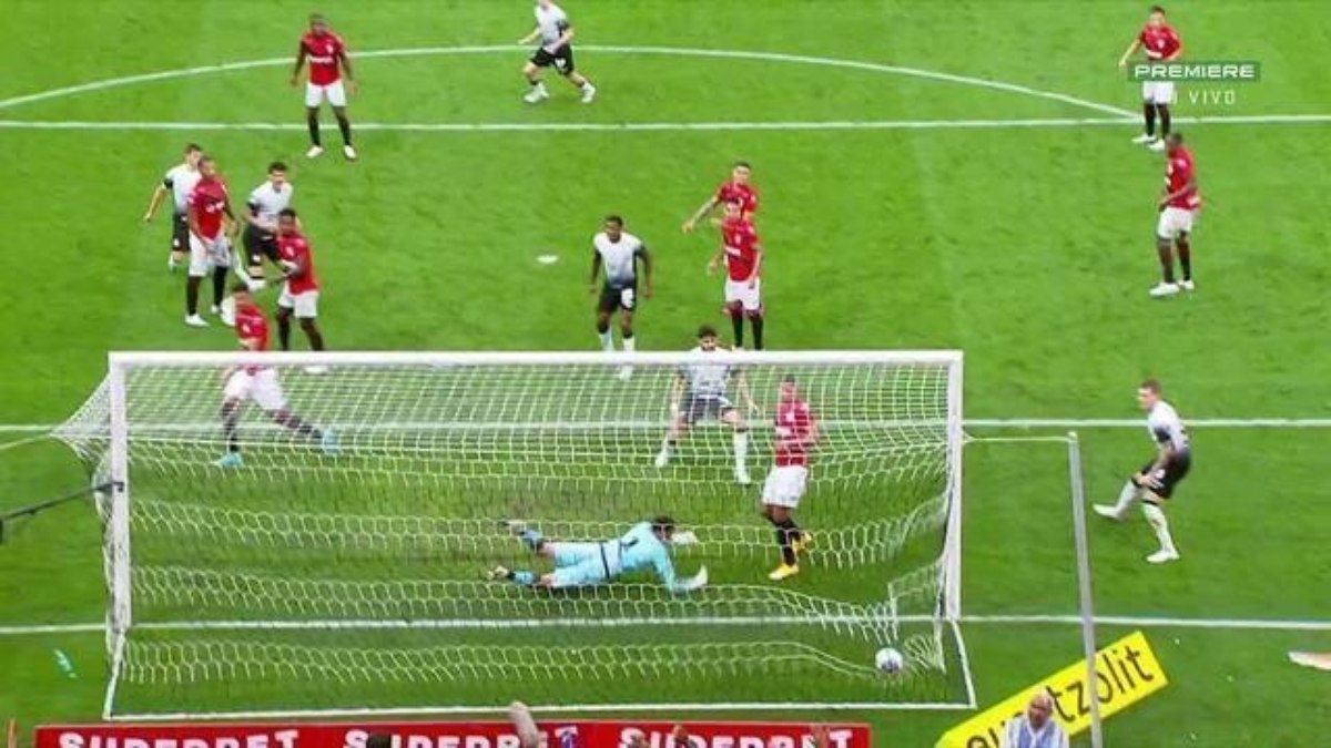 Pedro Rangel marca contra e Corinthians goleia o Atlético-GO em estreia de Depay Pedro Rangel marca contra e Corinthians goleia o Atlético-GO em estreia de Depay