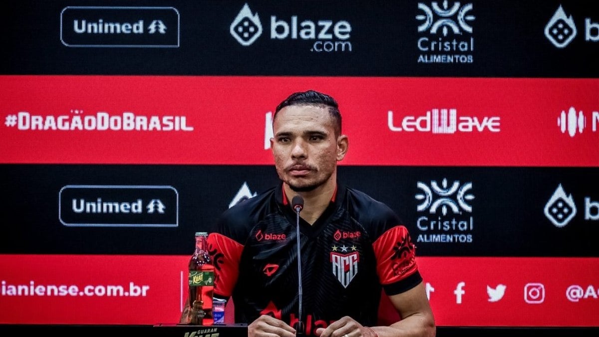 Luiz Fernando deve deixar o Atlético-GO após o final da temporada Luiz Fernando deve deixar o Atlético-GO após o final da temporada