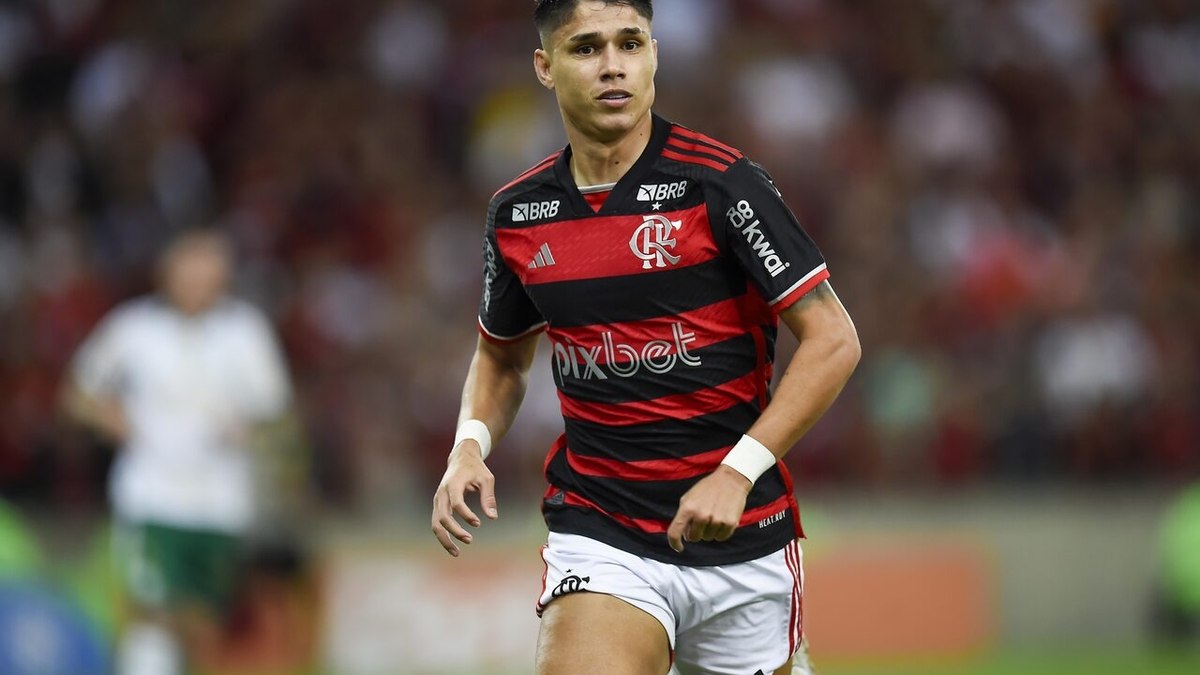 Flamengo confirma lesão de Luiz Araújo; veja prazo de recuperação Flamengo confirma lesão de Luiz Araújo; veja prazo de recuperação