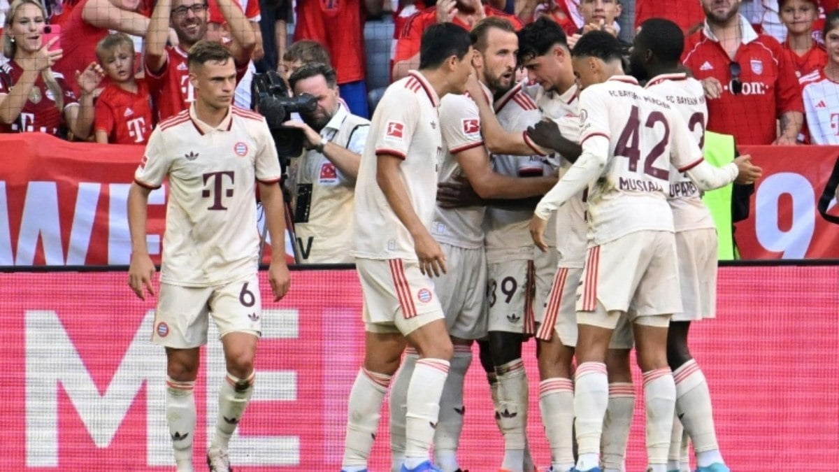 Bayern vence Freiburg e confirma bom início no Alemão Bayern vence Freiburg e confirma bom início no Alemão