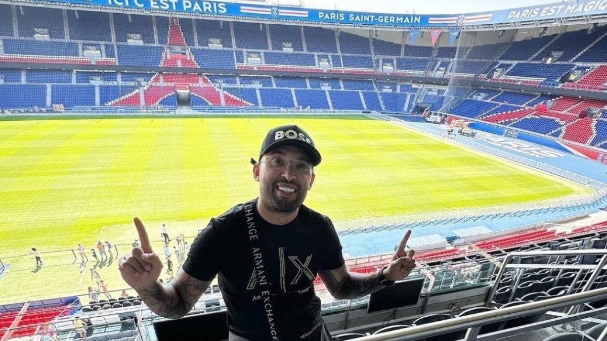 Renan Bill fala de desafio de loja que atende astros do esporte e da m�sica Renan Bill fala de desafio de loja que atende astros do esporte e da m�sica