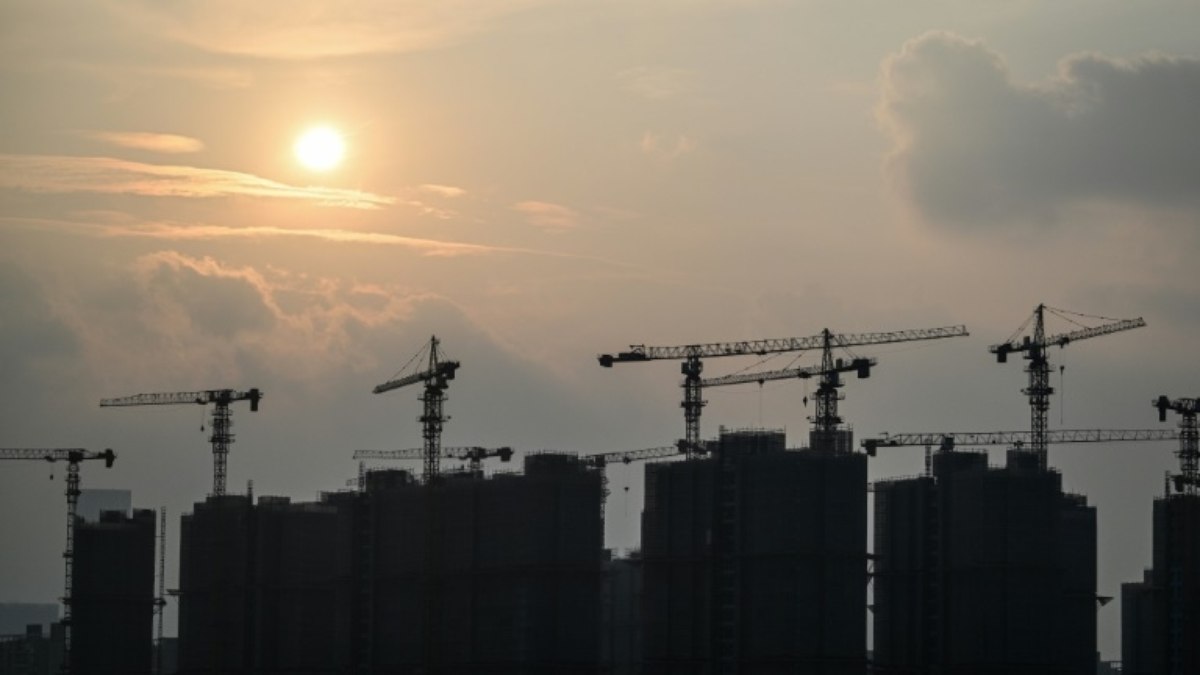 Medidas para estimular o setor imobiliário impulsionam mercados de ações na China Medidas para estimular o setor imobiliário impulsionam mercados de ações na China