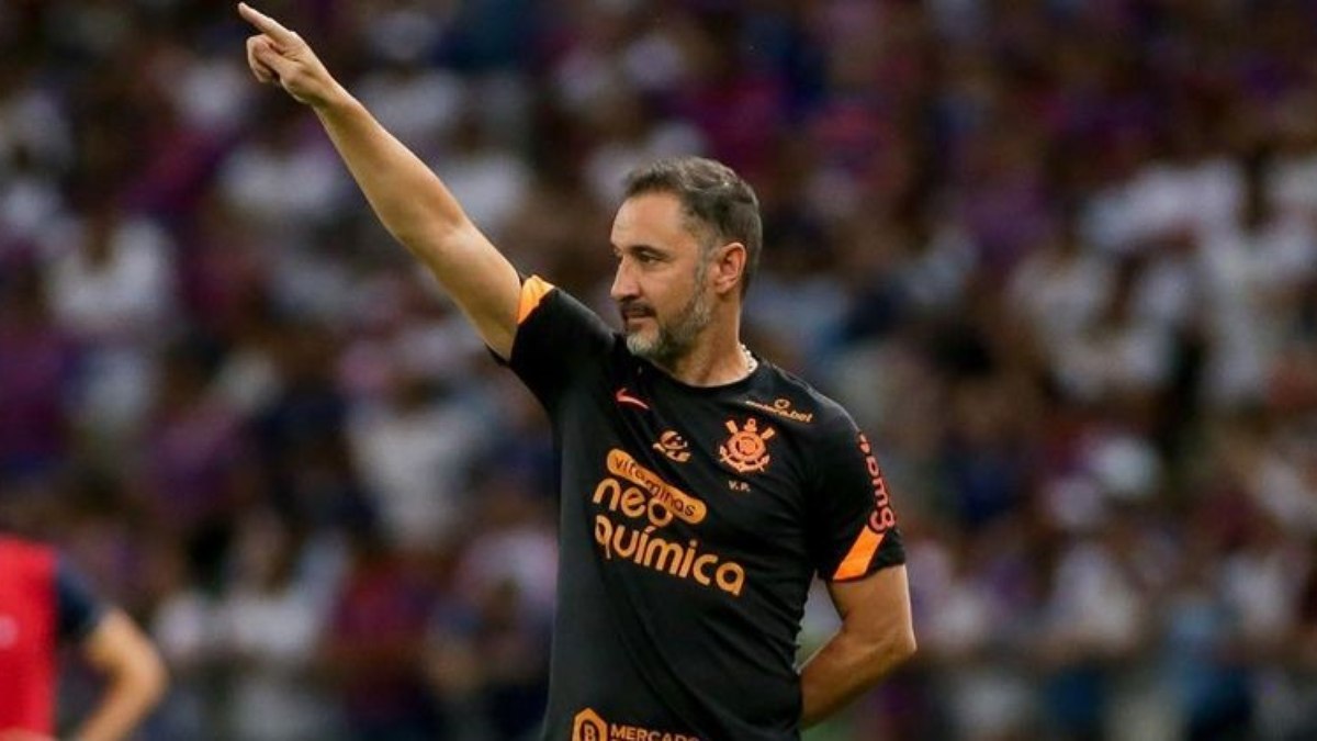 CAS determina que Corinthians pague valor milionário a Vítor Pereira; veja cifras CAS determina que Corinthians pague valor milionário a Vítor Pereira; veja cifras