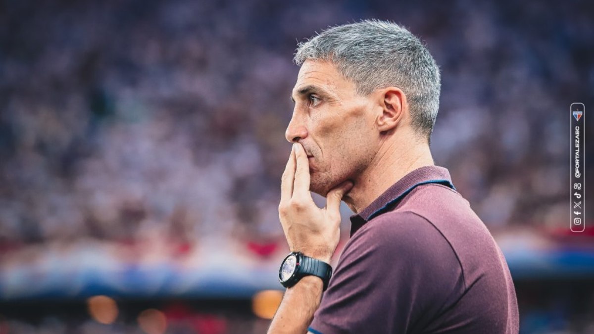 Após goleada, Vojvoda revela estratégia adotada pelo Fortaleza para ‘complicar’ o jogo ao Bahia Após goleada, Vojvoda revela estratégia adotada pelo Fortaleza para ‘complicar’ o jogo ao Bahia