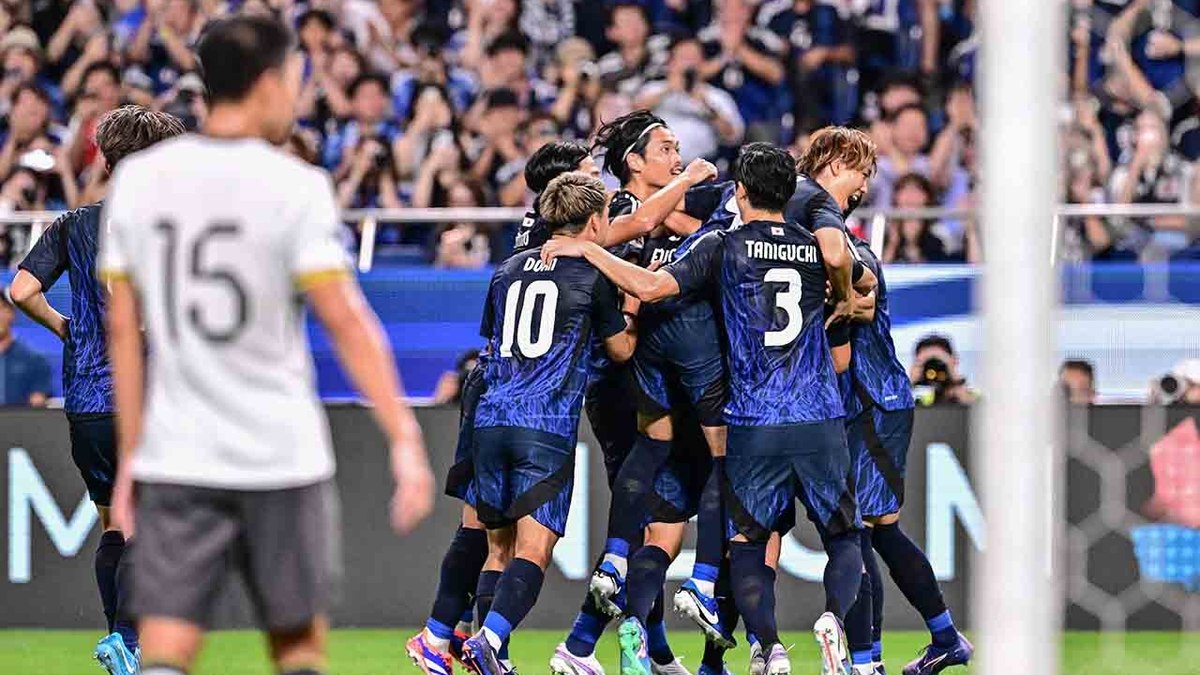 Japão arrasa a China por 7 a 0 nas eliminatórias da Ásia