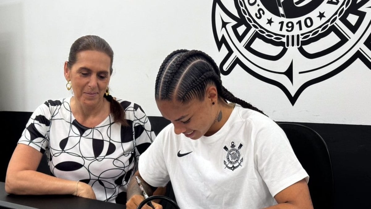 Recém-chegada, colombiana Robledo comenta sobre adaptação ao Corinthians Recém-chegada, colombiana Robledo comenta sobre adaptação ao Corinthians