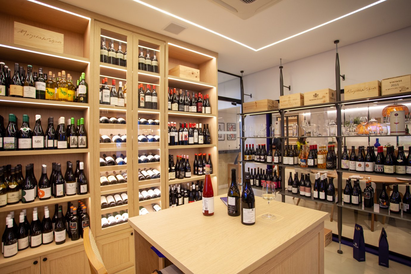 Restaurante dentro da importadora Cellar é convite para harmonizar boa comida com vinhos premium Restaurante dentro da importadora Cellar é convite para harmonizar boa comida com vinhos premium