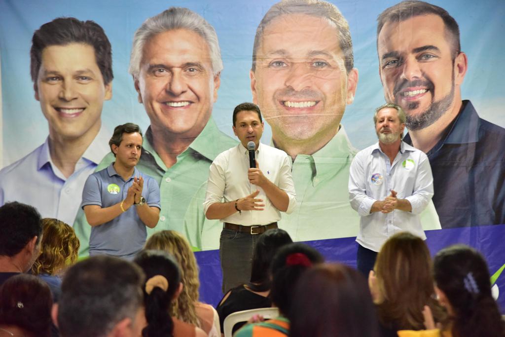 Vilela apresenta propostas para o Meio Ambiente e a Educação Vilela apresenta propostas para o Meio Ambiente e a Educação