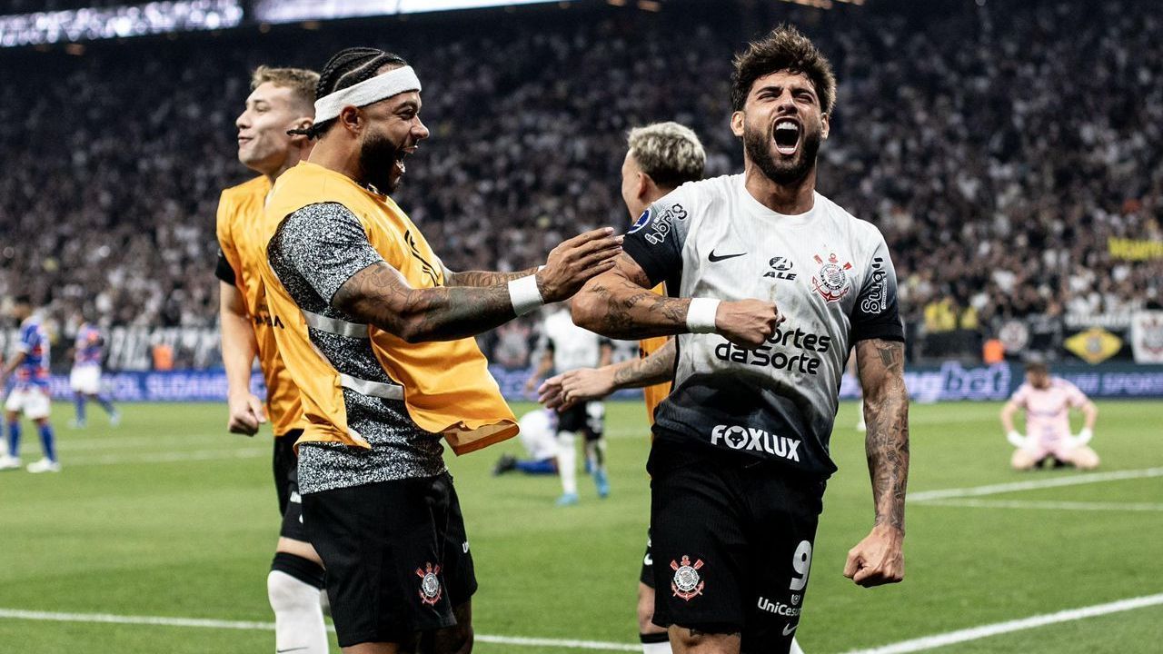 Artilheiro do Timão destaca “sintonia“ e comemora: “Espírito de Corinthians“
