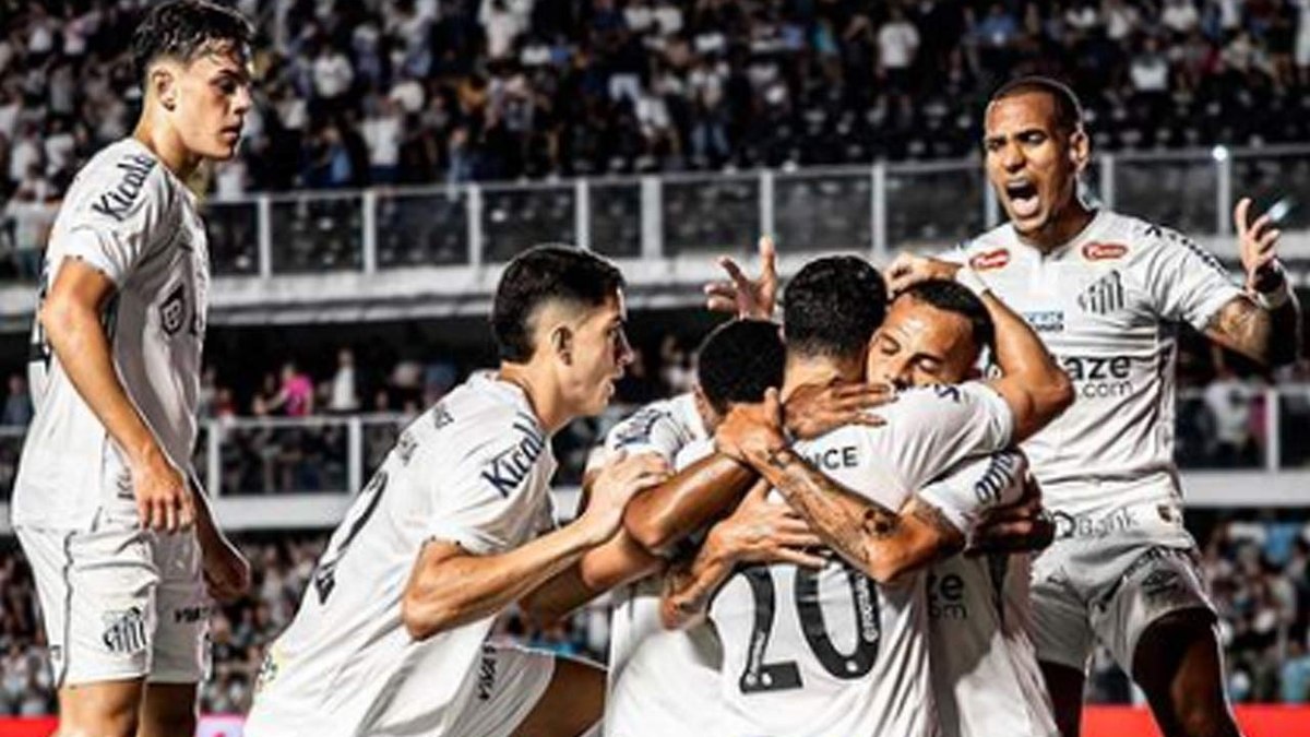Presidente do Santos critica atuações da equipe e desconversa sobre Gabigol Presidente do Santos critica atuações da equipe e desconversa sobre Gabigol