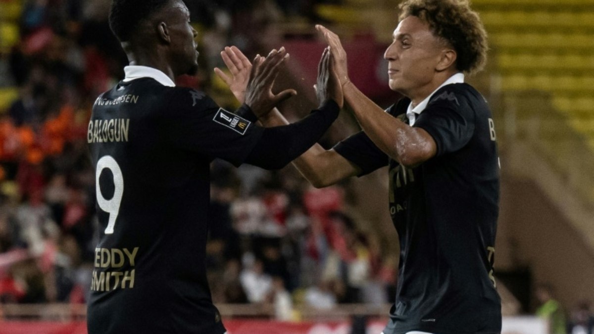 Monaco comemora centenário com vitória suada sobre Montpellier no Francês Monaco comemora centenário com vitória suada sobre Montpellier no Francês