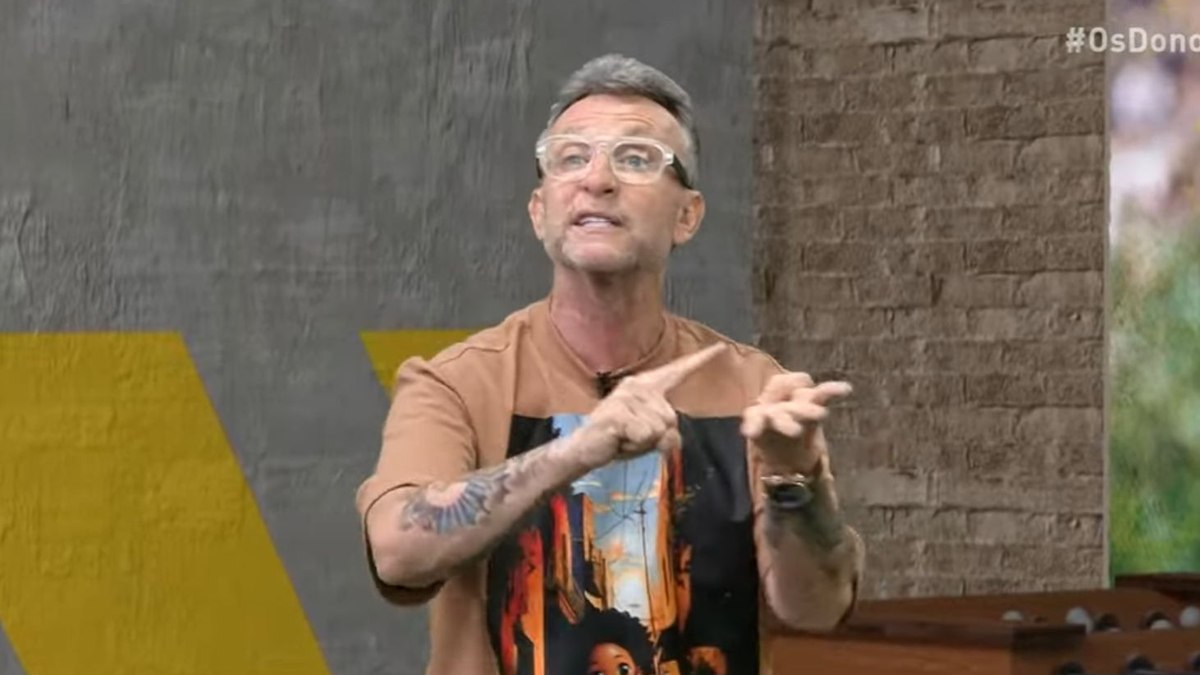 Neto exalta elenco do Flamengo, mas esculacha Tite e projeta resto da temporada do clube Neto exalta elenco do Flamengo, mas esculacha Tite e projeta resto da temporada do clube
