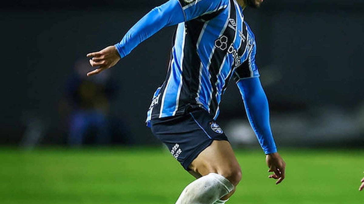 João Pedro, do Grêmio, questiona pênaltis e fala sobre derrota para o Galo, na Arena João Pedro, do Grêmio, questiona pênaltis e fala sobre derrota para o Galo, na Arena