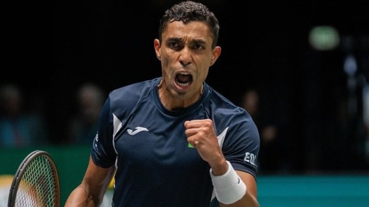 Brasil faz história, bate a Bélgica na Copa Davis e torce pela Itália neste domingo Brasil faz história, bate a Bélgica na Copa Davis e torce pela Itália neste domingo