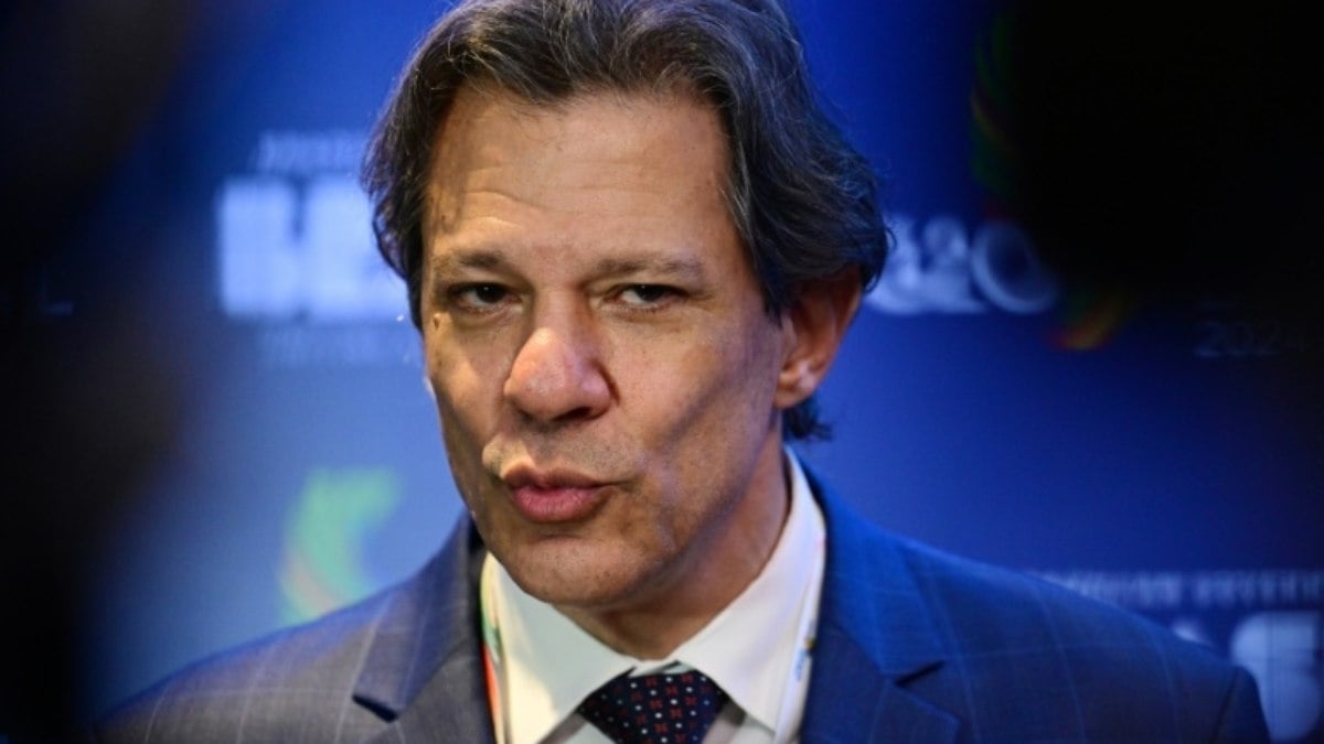 Após PIB surpreender, Haddad afirma que vai revisar previsão para o ano Após PIB surpreender, Haddad afirma que vai revisar previsão para o ano