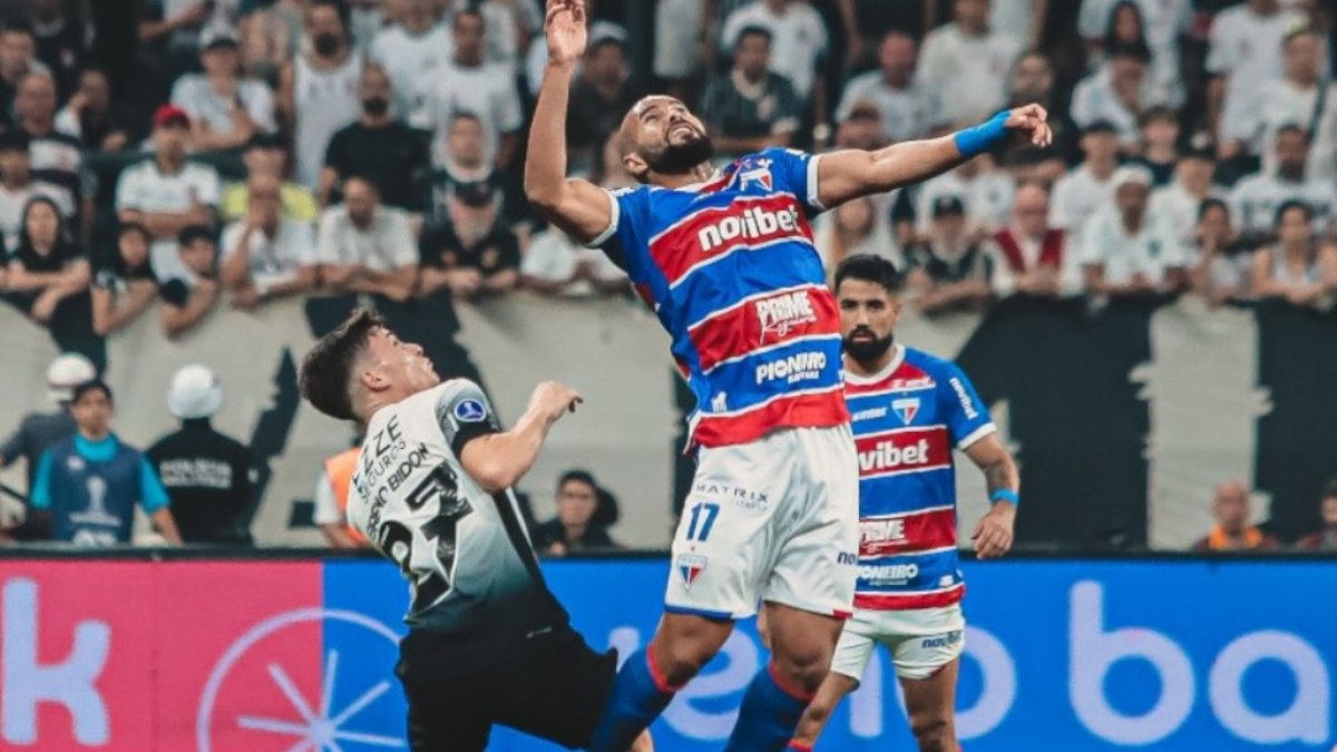 Irreconhecível, Fortaleza é derrotado pelo Corinthians e está eliminado da Sul-Americana