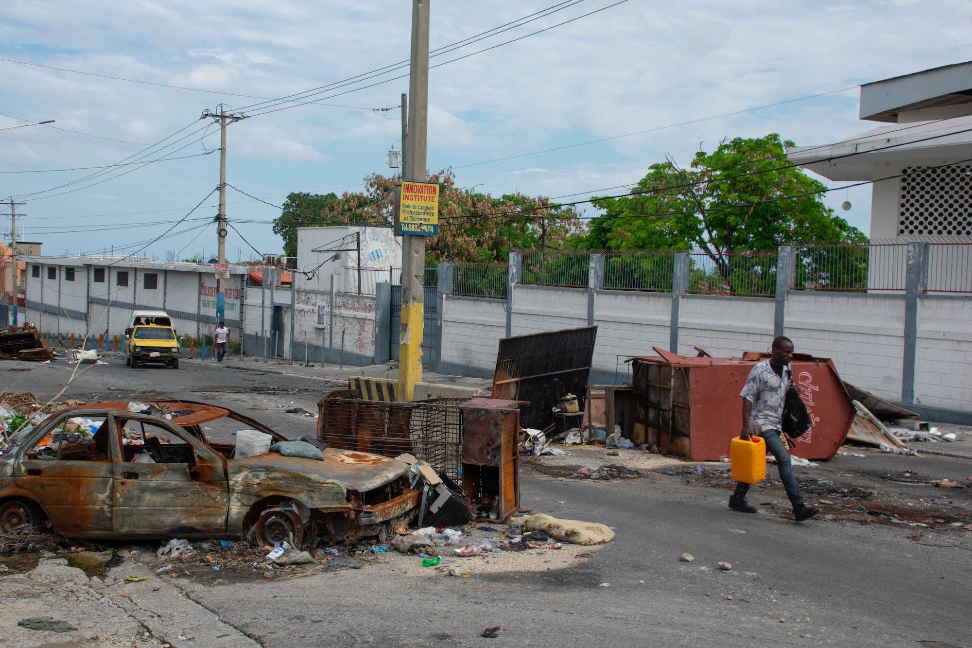 ONU faz apelo por controle mais rígido de armas enviadas ao Haiti ONU faz apelo por controle mais rígido de armas enviadas ao Haiti