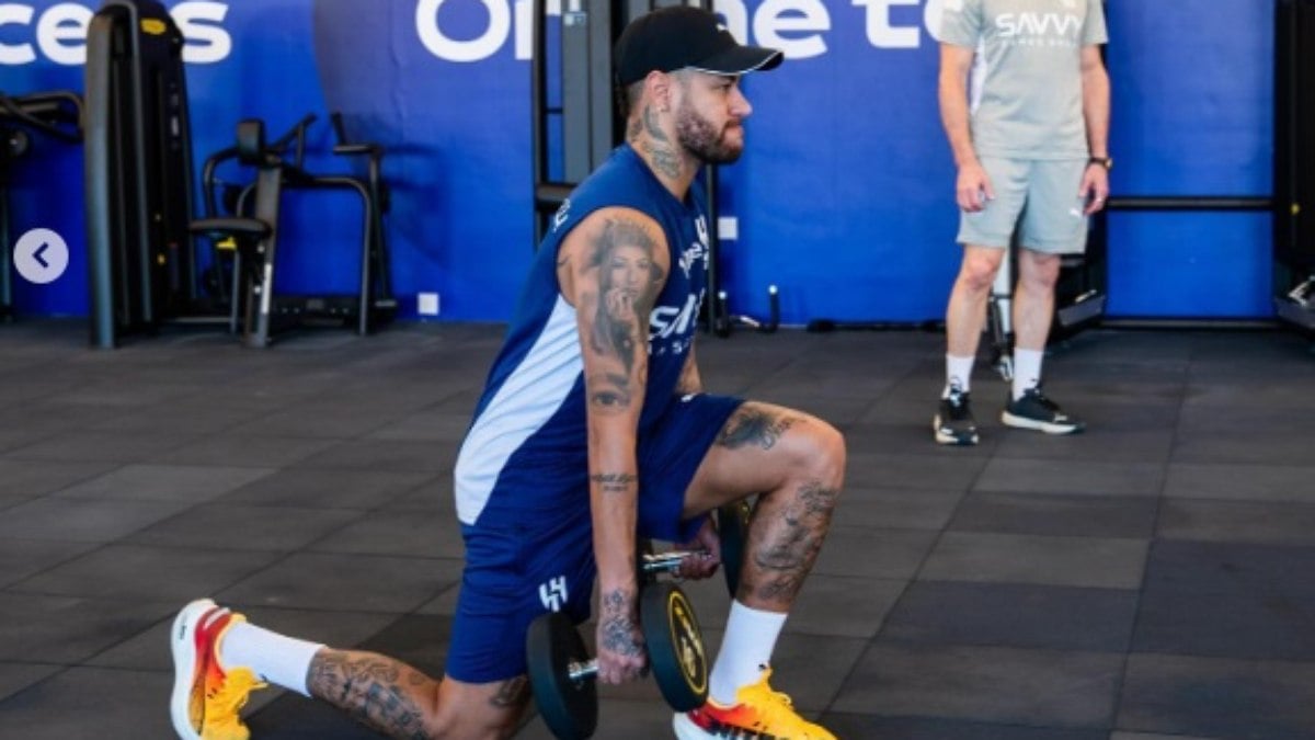 Neymar se manifesta após ser reprovado em exames e ter retorno adiado no Al-Hilal Neymar se manifesta após ser reprovado em exames e ter retorno adiado no Al-Hilal