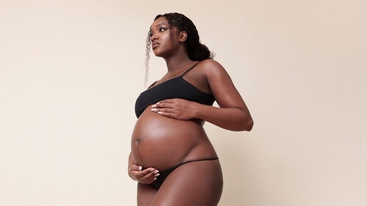 Iza posa com barrigão de 33 semanas. Como ficam os exercícios nessa fase? Iza posa com barrigão de 33 semanas. Como ficam os exercícios nessa fase?