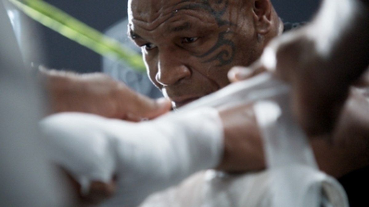 Netflix anuncia série documental sobre luta histórica de Mike Tyson Netflix anuncia série documental sobre luta histórica de Mike Tyson