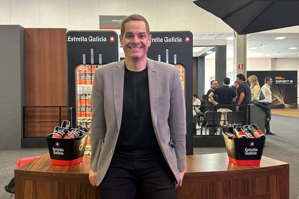Além do crachá: executivos fortalecem marca pessoal nas redes sociais e alavancam negócios Além do crachá: executivos fortalecem marca pessoal nas redes sociais e alavancam negócios
