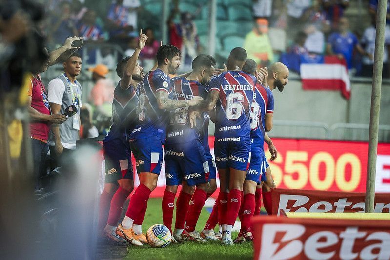 Bahia vence o Criciúma e segue no G6 do Brasileirão Bahia vence o Criciúma e segue no G6 do Brasileirão