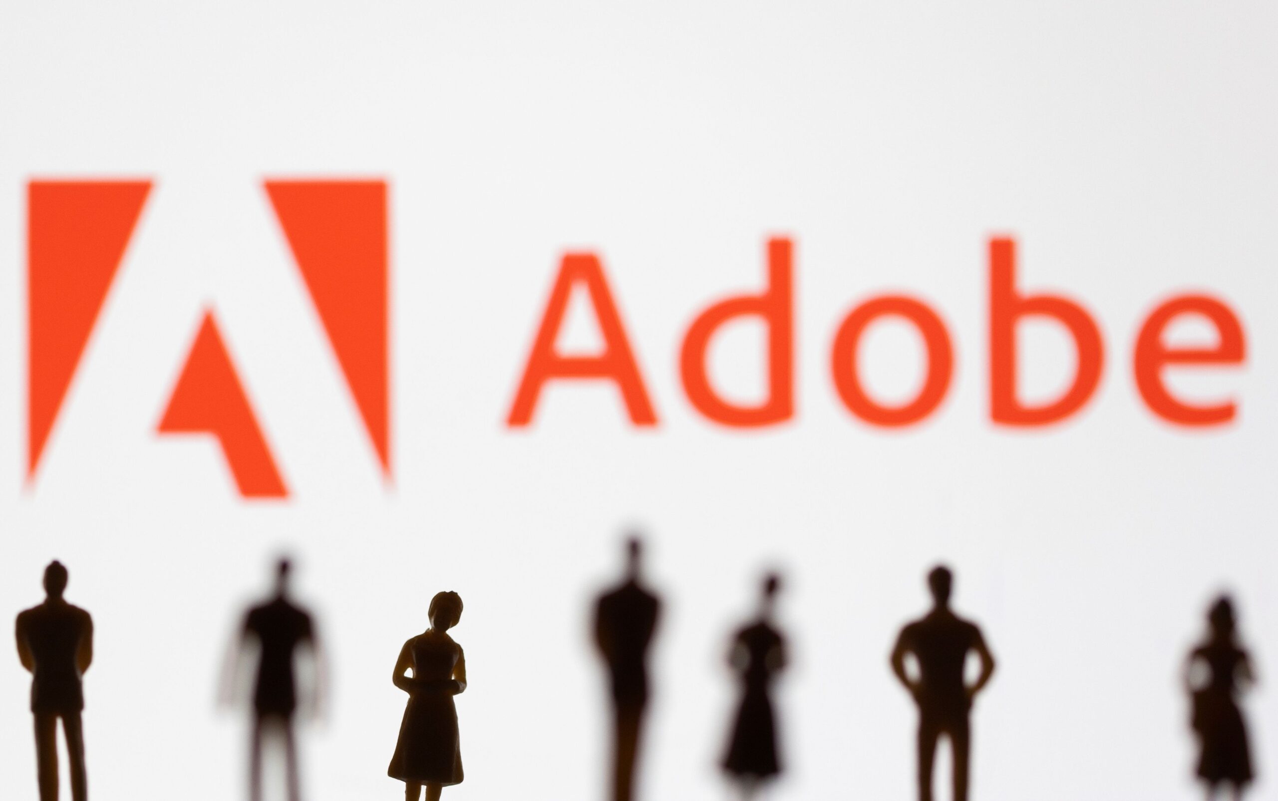 Adobe supera previsão de lucro no trimestre mas reduz expectativa e ação cai Adobe supera previsão de lucro no trimestre mas reduz expectativa e ação cai