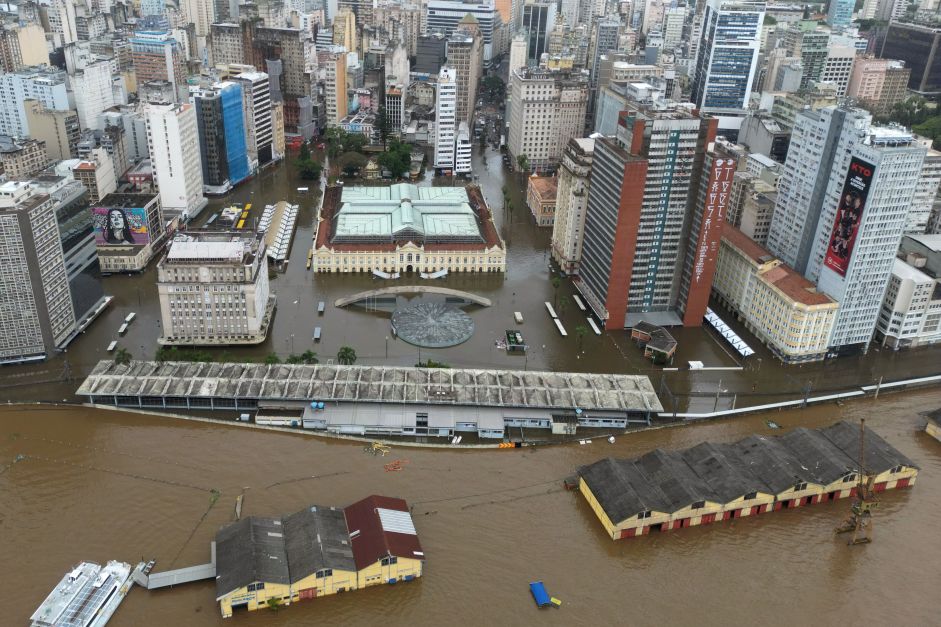 Porto Alegre: solicitação de auxílio para famílias afetadas por alagamentos pode ser feita até 15 de setembro Porto Alegre: solicitação de auxílio para famílias afetadas por alagamentos pode ser feita até 15 de setembro