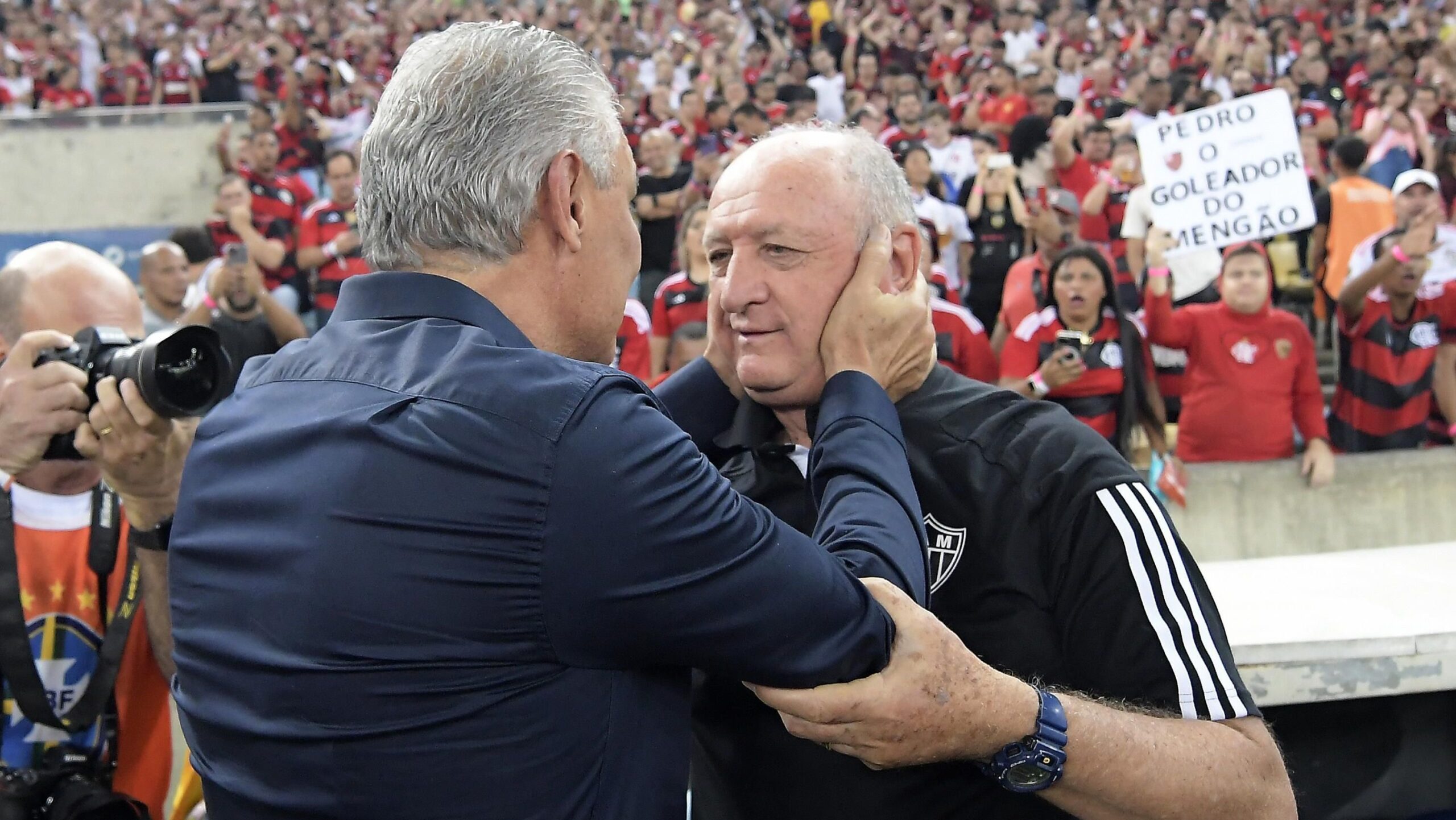 Quem vai substituir Tite no Flamengo? Veja técnicos livres no mercado Quem vai substituir Tite no Flamengo? Veja técnicos livres no mercado