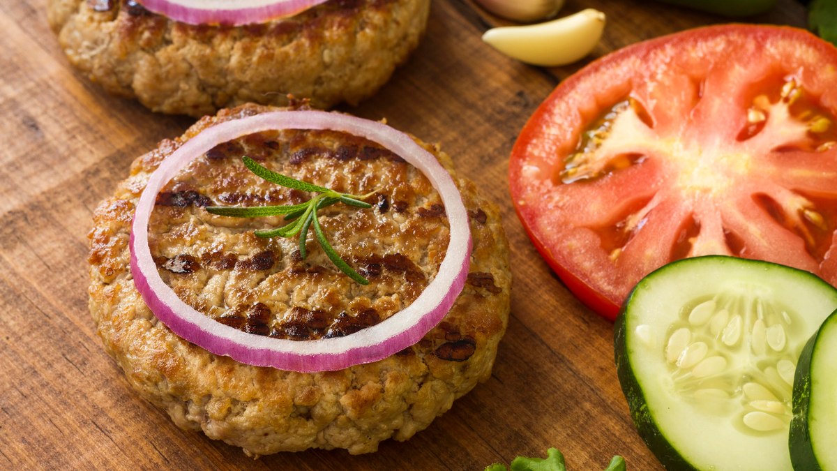 Receita de hambúrguer vegano de quinoa com aveia Receita de hambúrguer vegano de quinoa com aveia