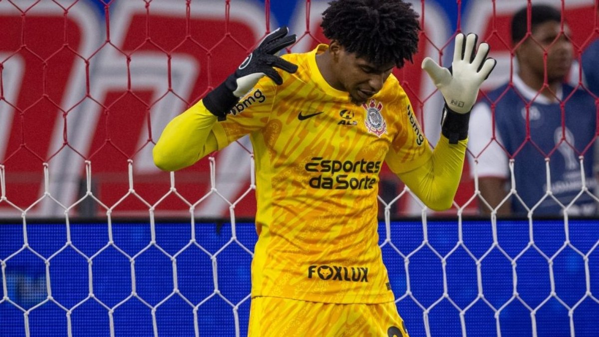 Corinthians notifica Flamengo que comprará direitos do goleiro Hugo Souza Corinthians notifica Flamengo que comprará direitos do goleiro Hugo Souza