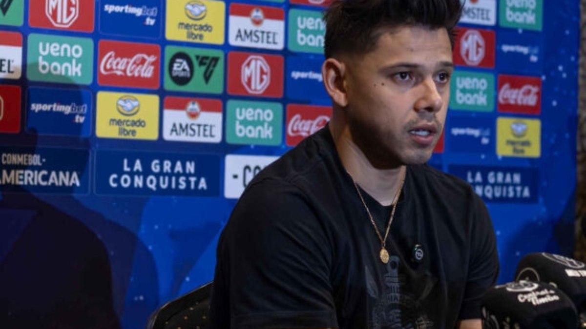 Romero desconversa sobre renovação e sonha com título no Paraguai Romero desconversa sobre renovação e sonha com título no Paraguai