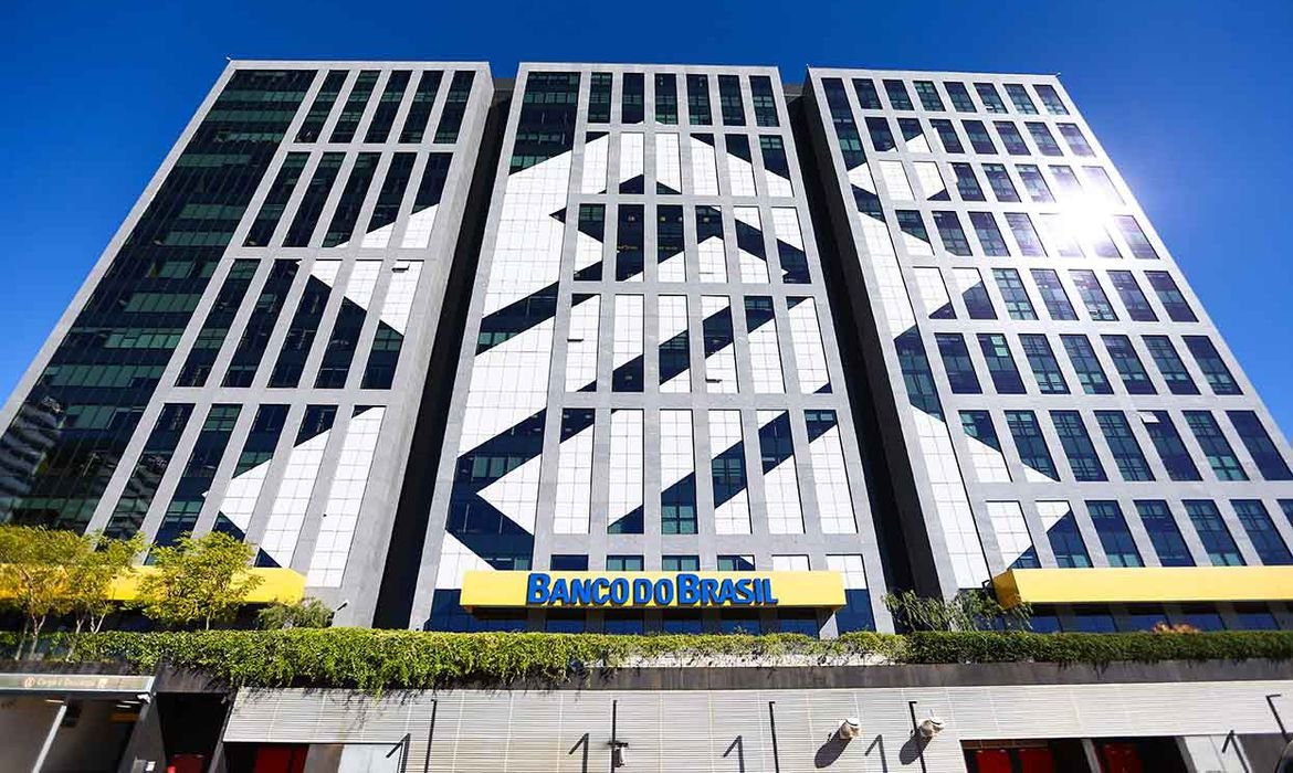 Santander eleva recomendação de Bradesco e aposta em crescimento de ROE Santander eleva recomendação de Bradesco e aposta em crescimento de ROE