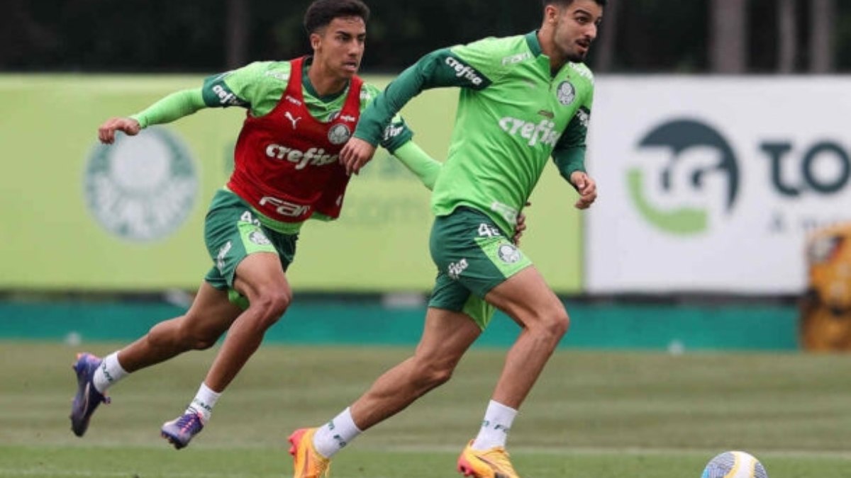 Flaco López comenta sabor diferente do Derby e desejo por artilharia no Palmeiras Flaco López comenta sabor diferente do Derby e desejo por artilharia no Palmeiras