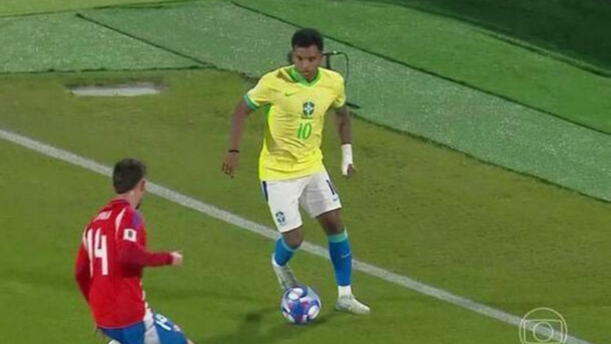 Brasil vence Chile. Nada além de obrigação Brasil vence Chile. Nada além de obrigação